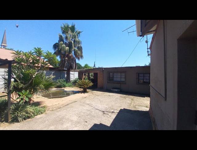 3 BEDROOM HOUSE FOR SALE IN DASPOORT